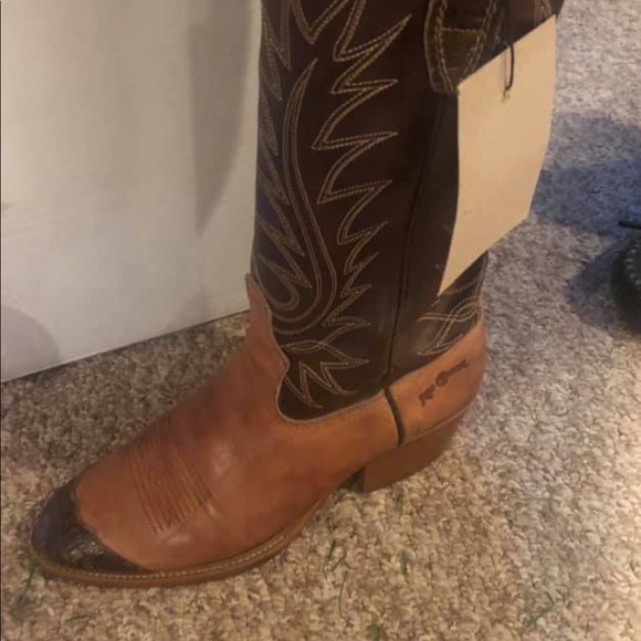 Cowboy boots - Picture 7 of 7
